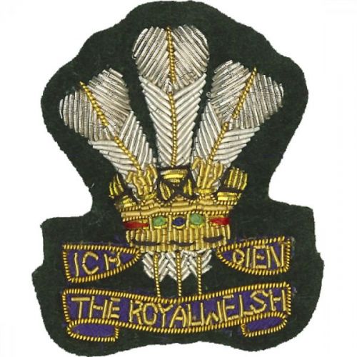 Royal Welsh Beret Badge, Officers