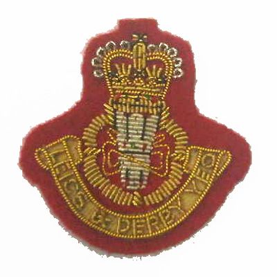 Leics & Derby Yeomanry Collar Badge