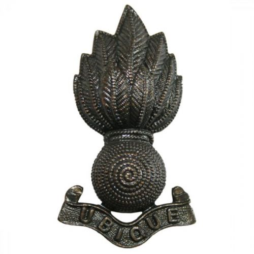 RE Bronze Collar Badges