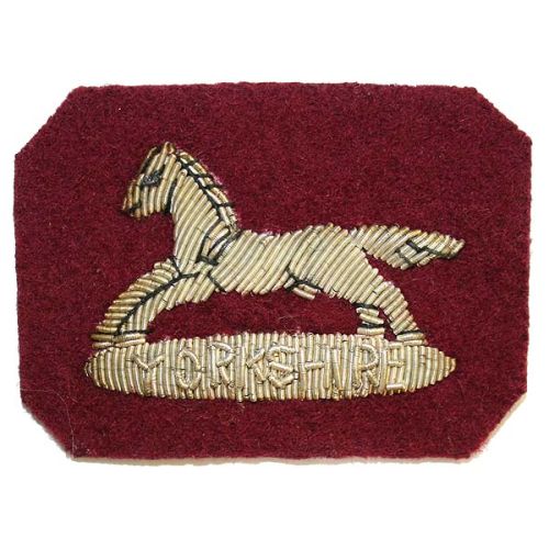Prince of Wales Beret Badge, Officers